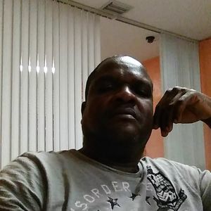 Meet your Posher, Emmanuel